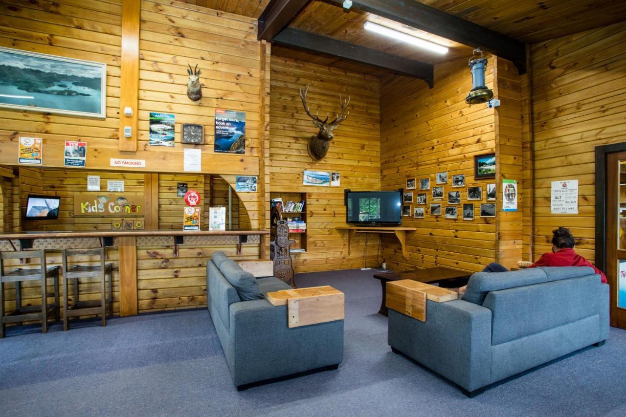 Te Anau Top 10 Holiday Park And Motels Exteriör bild