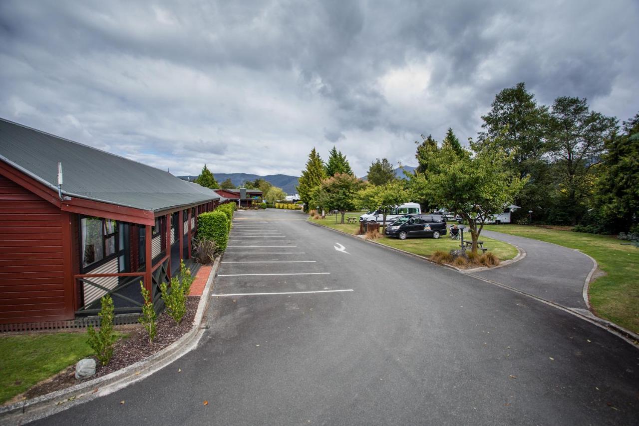 Te Anau Top 10 Holiday Park And Motels Exteriör bild